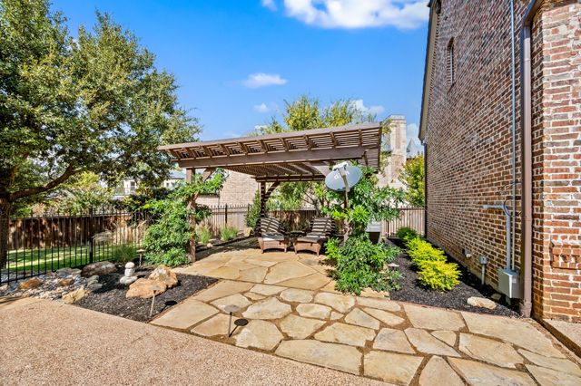 1700 Live Oak Lane, Southlake, TX 76092