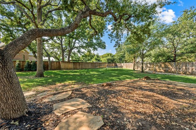 1700 Live Oak Lane, Southlake, TX 76092