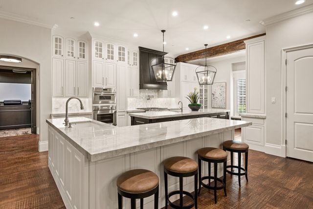 1700 Live Oak Lane, Southlake, TX 76092