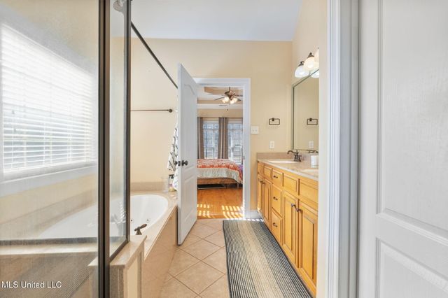 1765 Weatherby Drive, Hernando, MS 38632