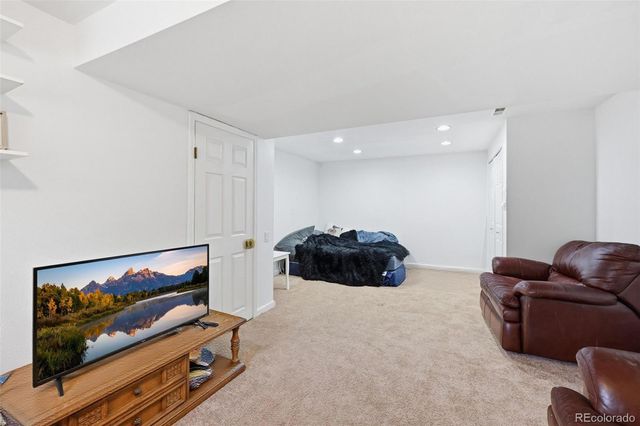 2842 Deliverance Drive, Colorado Springs, CO 80918