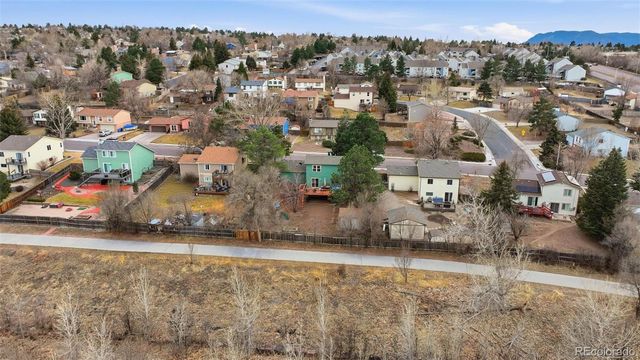 2842 Deliverance Drive, Colorado Springs, CO 80918