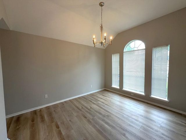 2106 Lexington Woods Drive, Spring, TX 77373
