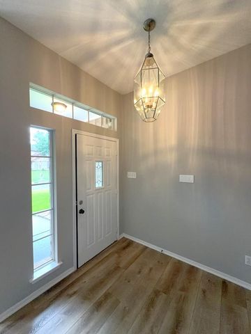 2106 Lexington Woods Drive, Spring, TX 77373