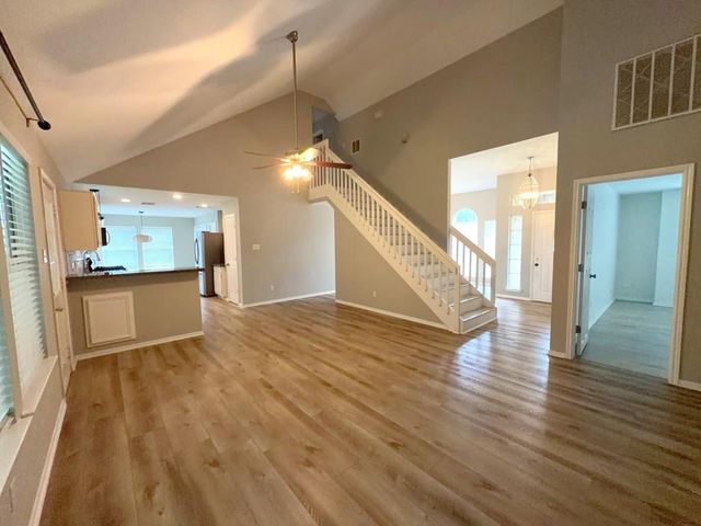 2106 Lexington Woods Drive, Spring, TX 77373
