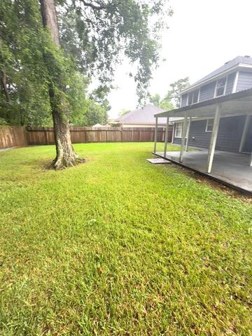 2106 Lexington Woods Drive, Spring, TX 77373