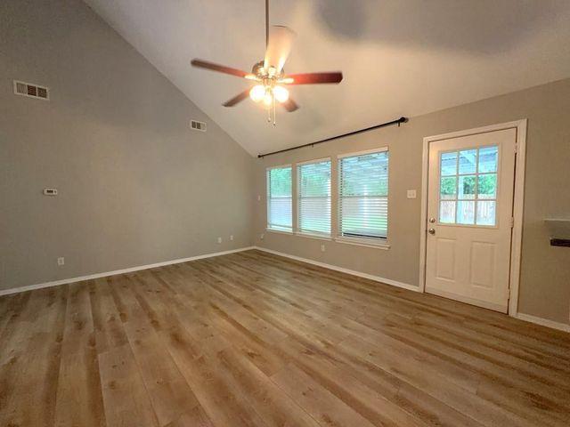 2106 Lexington Woods Drive, Spring, TX 77373