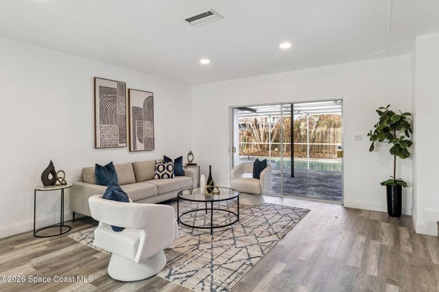 466 Gateway Drive, Merritt Island, FL 32952