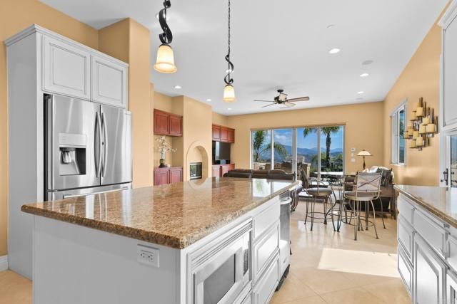 164 Dawn View Way, El Cajon, CA 92021