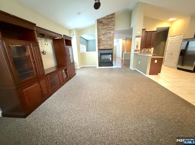 143 Valencia Drive, Monroe, NJ 08831