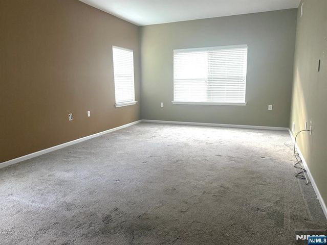 143 Valencia Drive, Monroe, NJ 08831