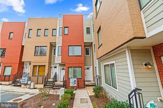 1384 Talbert Ct SE Unit A, Washington, DC 20020