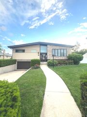 5018 N OLYMPIA Avenue, Chicago, IL 60656