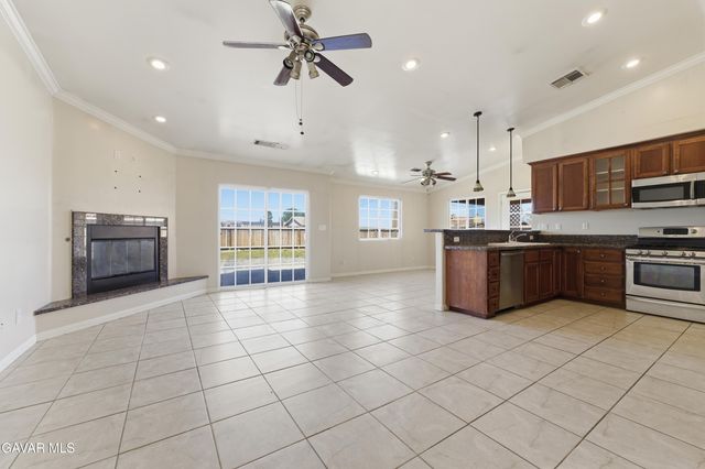 9925 Irene Avenue, California City, CA 93505