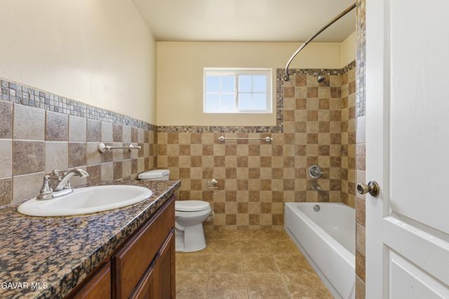 9925 Irene Avenue, California City, CA 93505