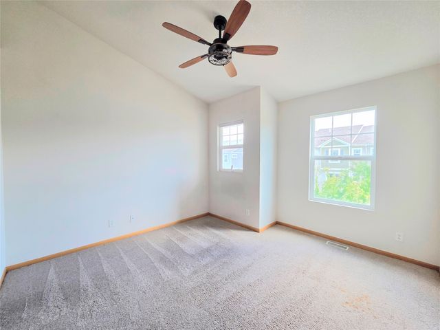 4810 NE Grove Lane, Ankeny, IA 50021