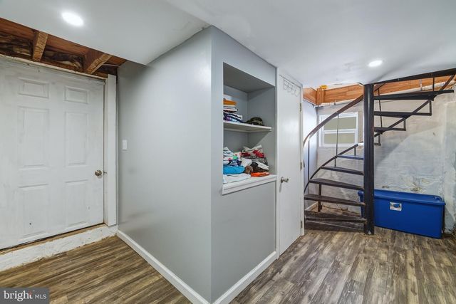 353 TURKEY KNOB RD, Quicksburg, VA 22847