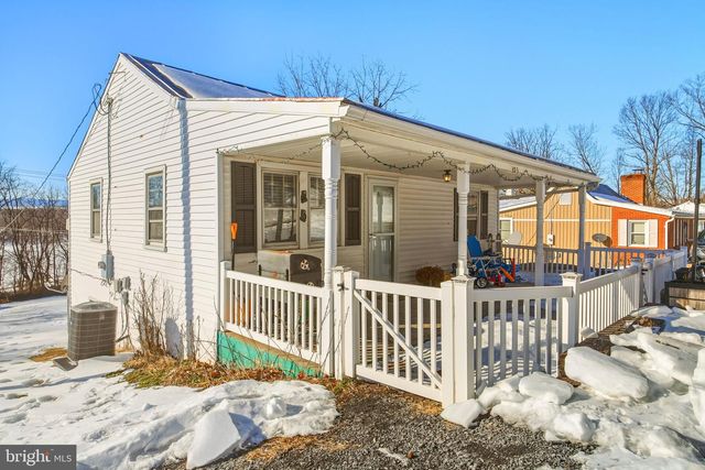 353 TURKEY KNOB RD, Quicksburg, VA 22847