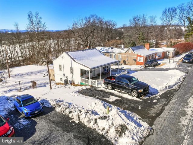 353 TURKEY KNOB RD, Quicksburg, VA 22847