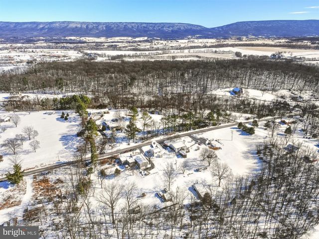 353 TURKEY KNOB RD, Quicksburg, VA 22847