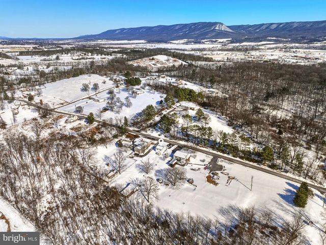 353 TURKEY KNOB RD, Quicksburg, VA 22847