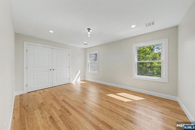 119 Stag Hill, Mahwah, NJ 07430