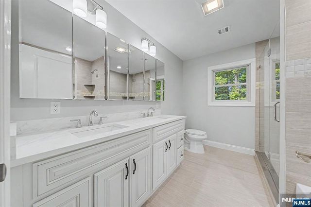 119 Stag Hill, Mahwah, NJ 07430