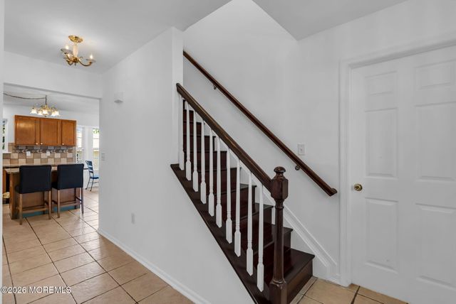 8 Colleen Way, Neptune Township, NJ 07753