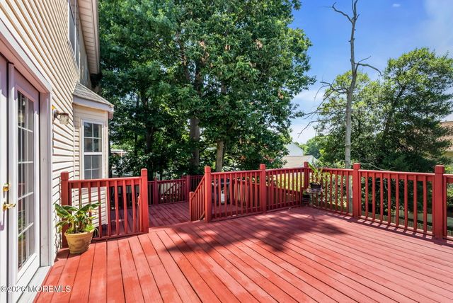 8 Colleen Way, Neptune Township, NJ 07753