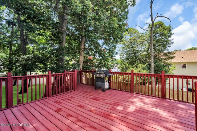 8 Colleen Way, Neptune Township, NJ 07753