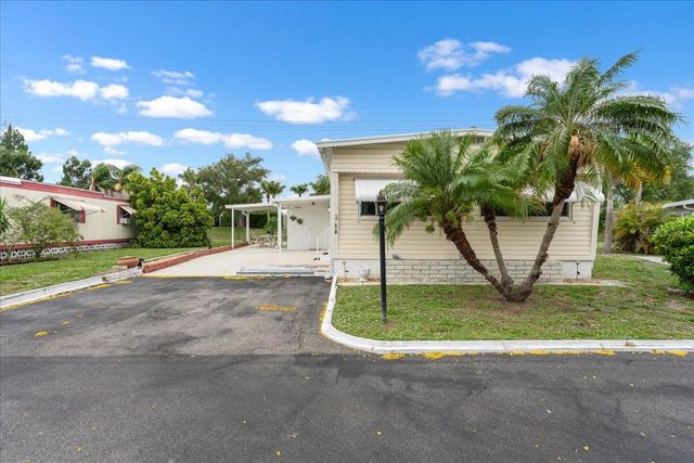 5316 53RD AVENUE E A10, Bradenton, FL 34203
