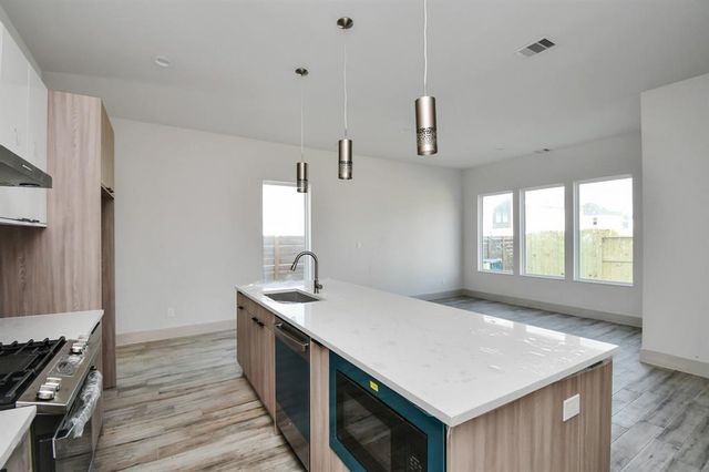 4016 Boho Lane, Houston, TX 77045