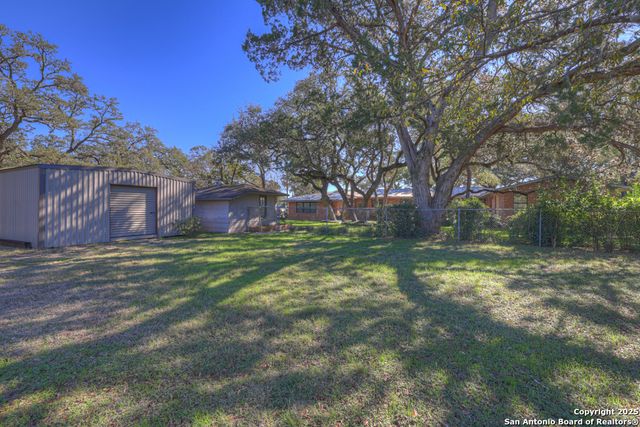 447 Lakeview, New Braunfels, TX 78130