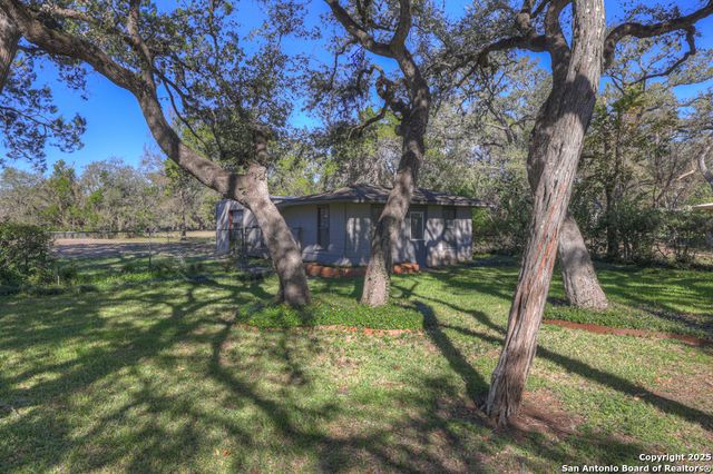 447 Lakeview, New Braunfels, TX 78130