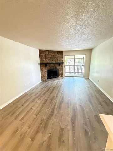 1766 S Pitkin Circle B, Aurora, CO 80017