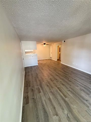 1766 S Pitkin Circle B, Aurora, CO 80017