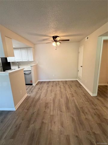 1766 S Pitkin Circle B, Aurora, CO 80017