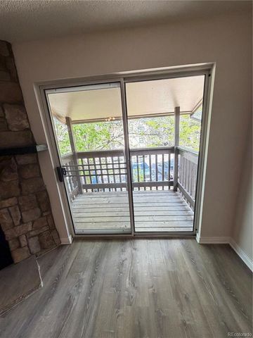 1766 S Pitkin Circle B, Aurora, CO 80017