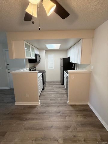 1766 S Pitkin Circle B, Aurora, CO 80017