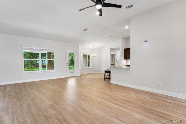 145 Linder Drive, Homosassa, FL 34446