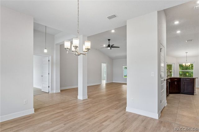 145 Linder Drive, Homosassa, FL 34446