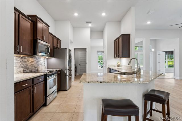 145 Linder Drive, Homosassa, FL 34446
