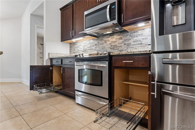 145 Linder Drive, Homosassa, FL 34446