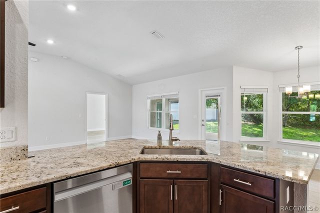 145 Linder Drive, Homosassa, FL 34446