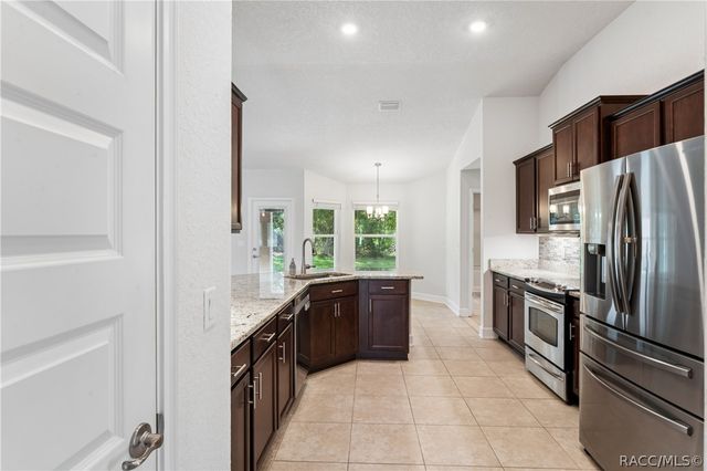 145 Linder Drive, Homosassa, FL 34446
