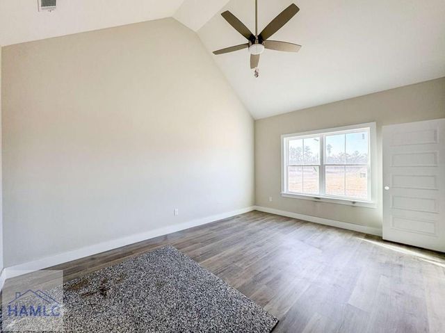 192 Cottage Loop, Midway, GA 31320