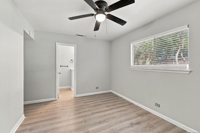 6231 Linus St, San Antonio, TX 78238