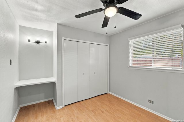 6231 Linus St, San Antonio, TX 78238