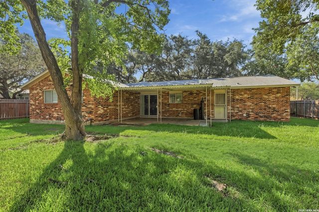6231 Linus St, San Antonio, TX 78238