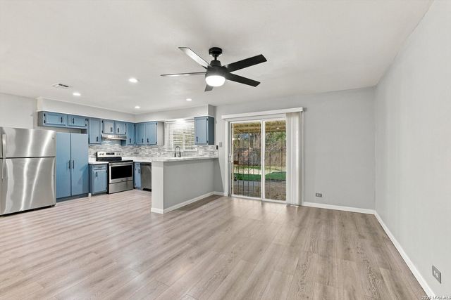 6231 Linus St, San Antonio, TX 78238